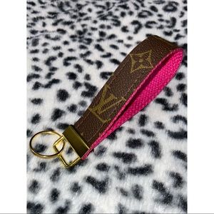 ✨Louis Vuitton✨ ☆ Keychain ☆